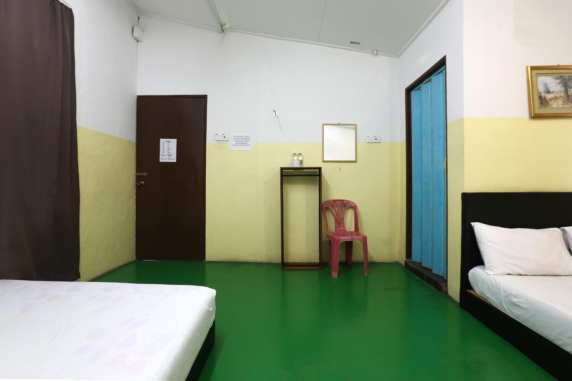 Oyo 89925 Innap Kota Bharu Kültér fotó