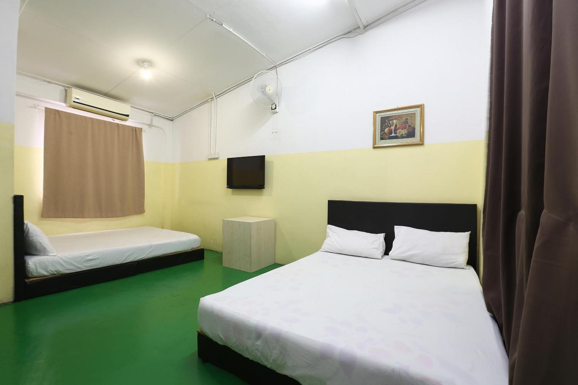 Oyo 89925 Innap Kota Bharu Kültér fotó