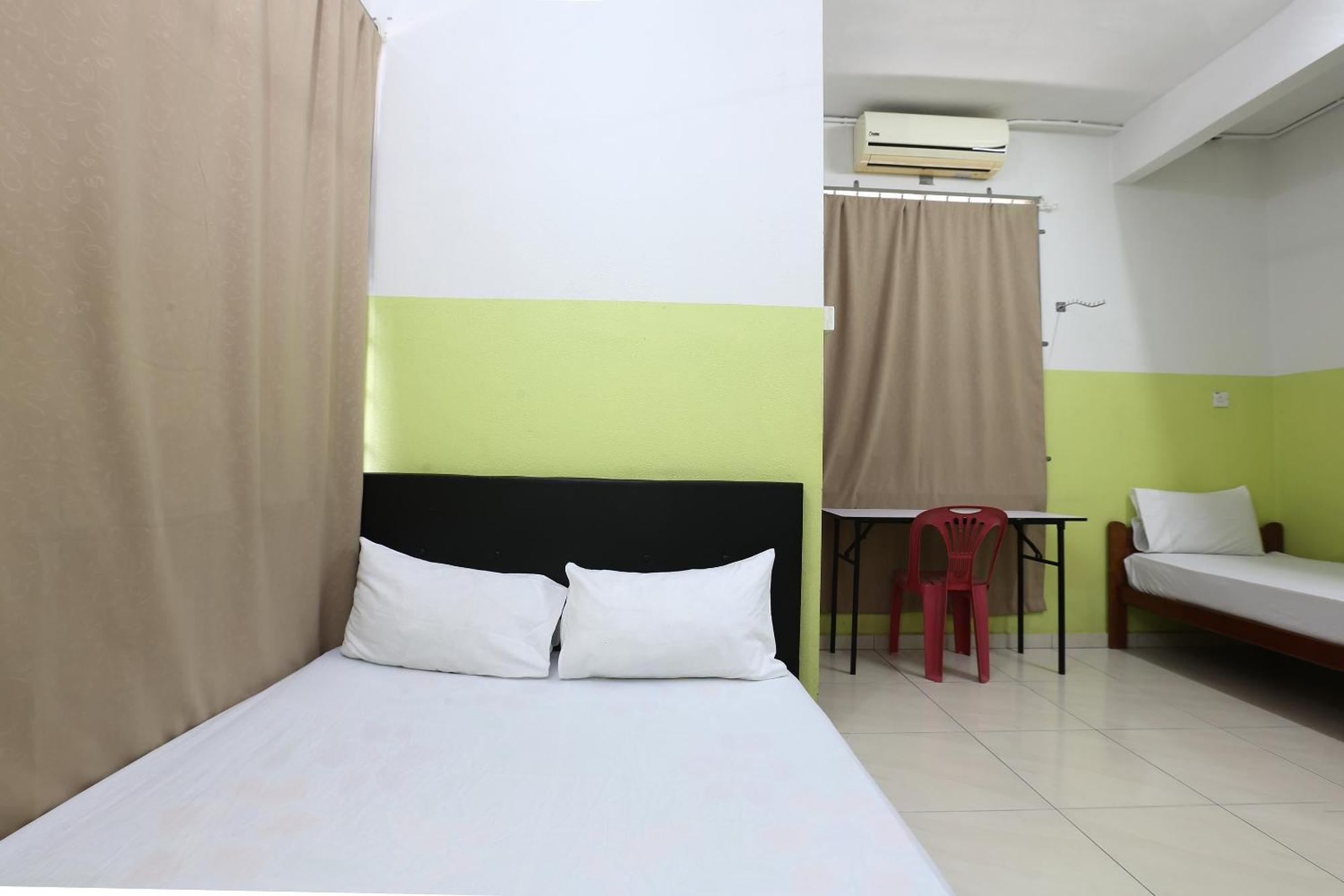 Oyo 89925 Innap Kota Bharu Kültér fotó