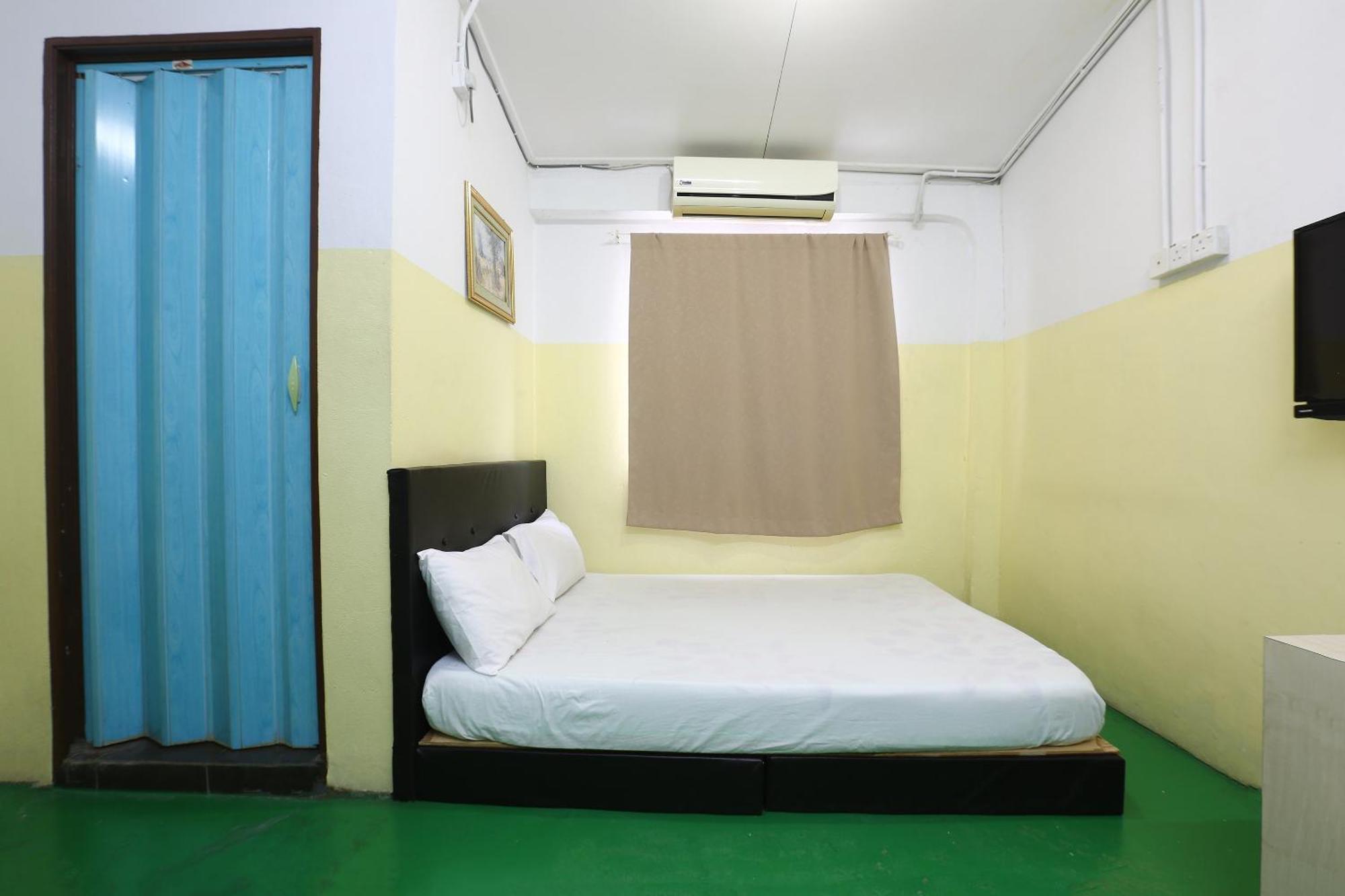 Oyo 89925 Innap Kota Bharu Kültér fotó